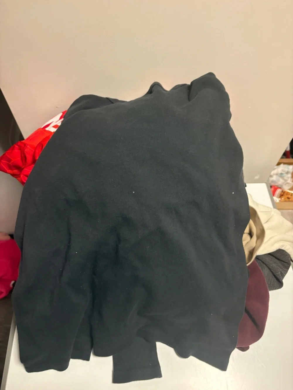 Brandy Melville Black Long Sleeve - Picture 4 of 5